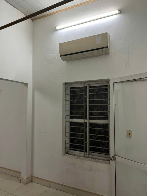 Chính Chủ Bán Đất Tặng Nhà Cấp 4 Đang Cho Thuê Tại Chân Cầu Vượt Lương Quán, An Dương, Hải Phòng