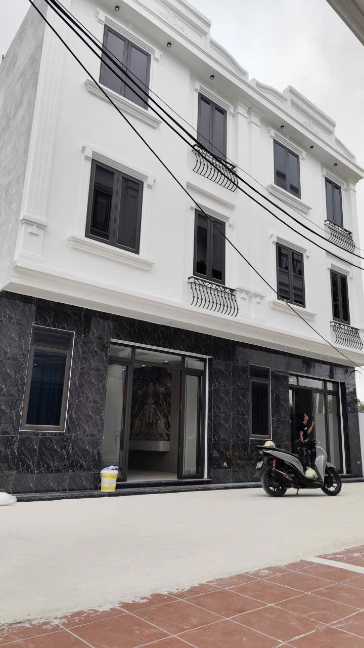 💥2 Căn nhà đẹp - Rẻ nhất phố Quỳnh hoàng, An Dương xây mới riêng tường, riêng móng, diện tích 54,5m2 x 3 tầng , ngõ trước nhà 3m