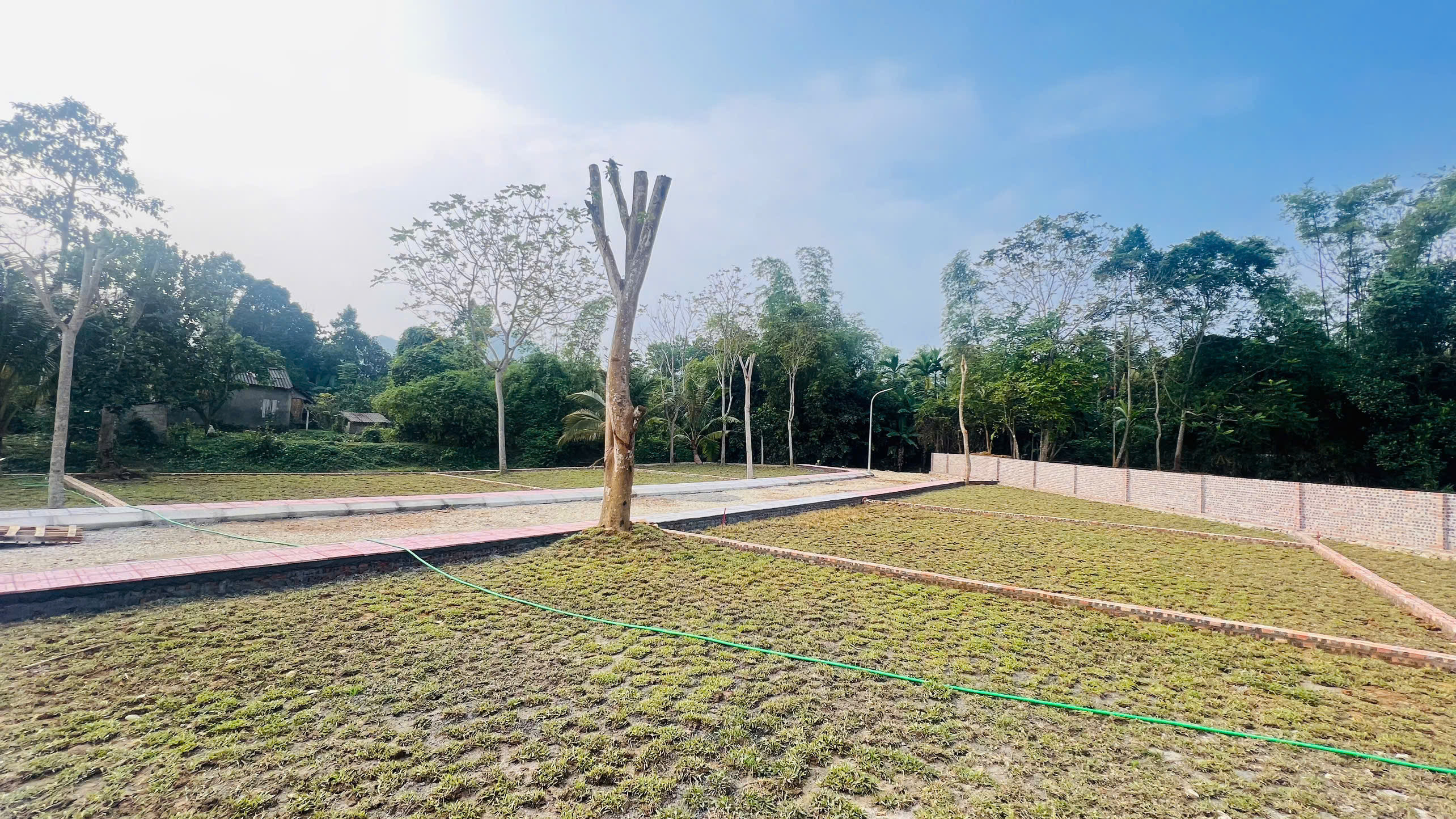 🔥 Đất Nghỉ Dưỡng Bám Suối – Gần Serena, Đón Sóng Sun Group | Từ 400tr