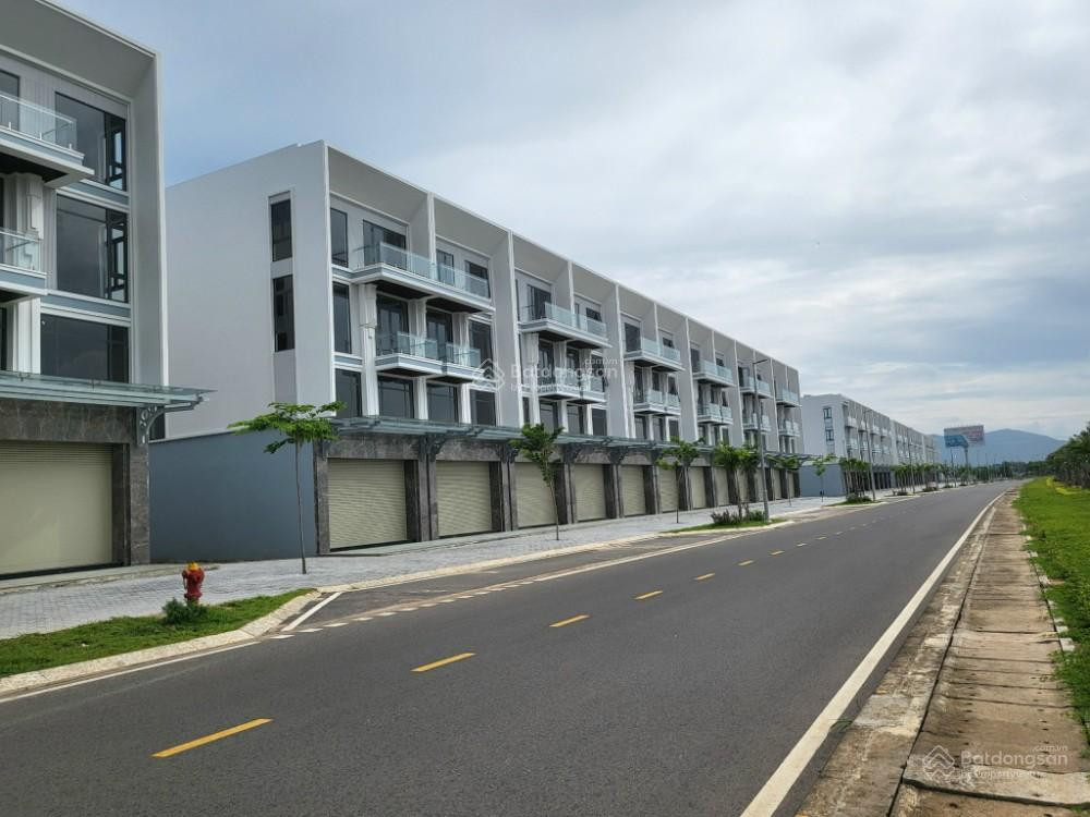 Bán đất 563.9m² ngang 12m giá 2.1 tỷ Xã Nghĩa Thành