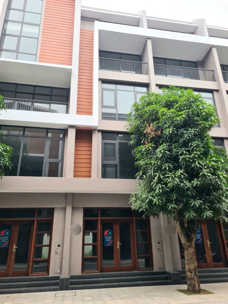 Chủ nhà ngộp Ngân hàng cần bán ngay căn liền kề Ánh Dương-VH OCP3 giá 8,7 tỷ thương lượng mạnh