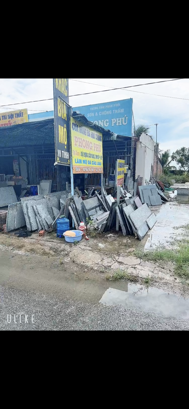 Cần bán gấp đất mặt tiền lộ nhựa ngay trung tâm chợ