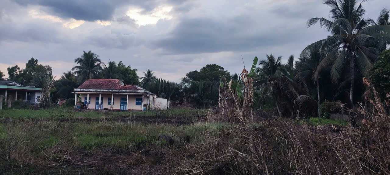 BÁN ĐẤT ẤP 3 NHỊ THÀNH THỦ THỪA LONG AN -HƠN 3.300M2 CÓ 1400M2 THỔ CƯ - GẦN 7 TỶ