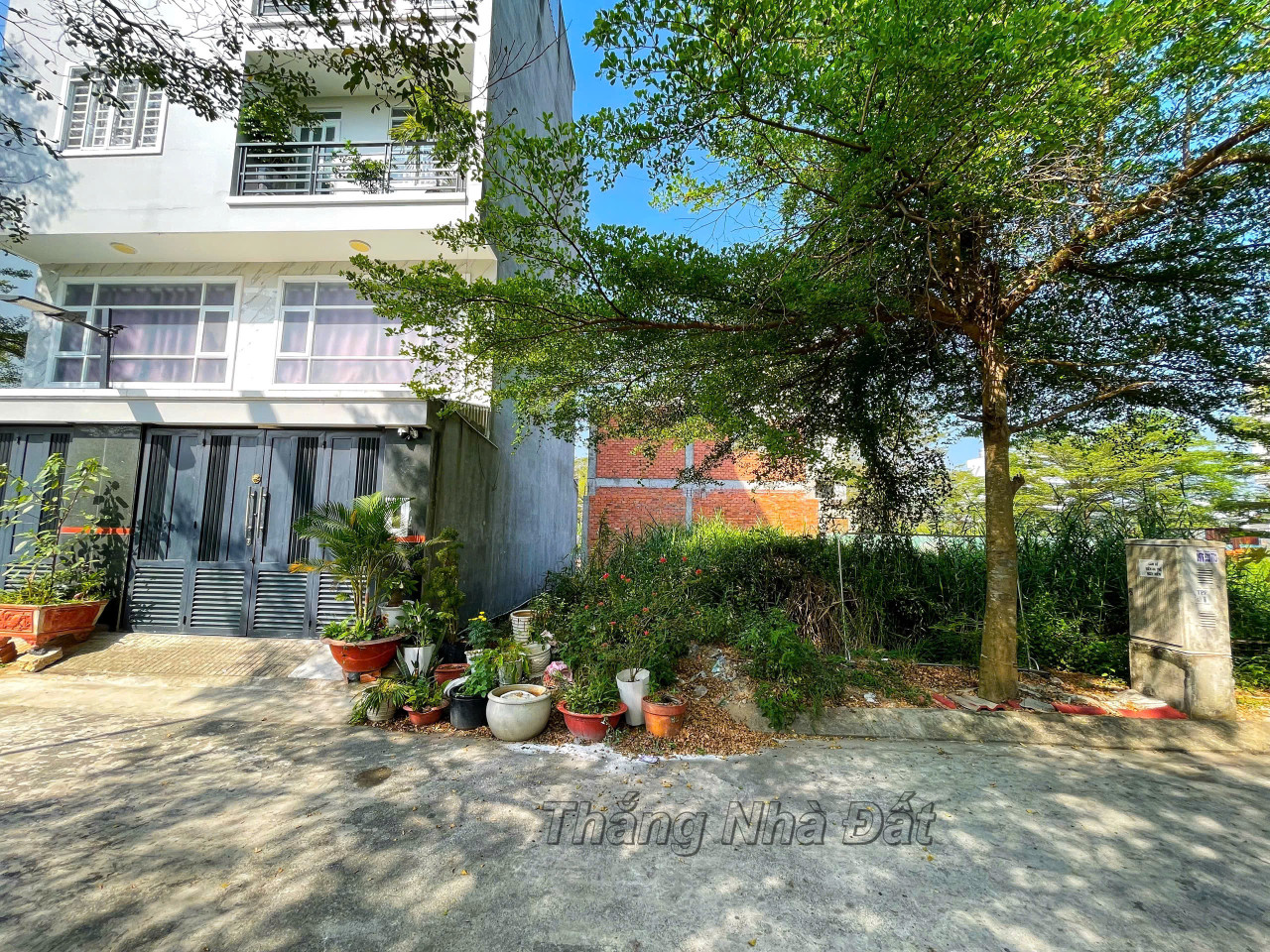 Bán đất 110.m², sát MT Lê Văn Lương, ngang 8m, giá 3.6 tỷ, tại Xã Nhơn Đức Huyện Nhà Bè
