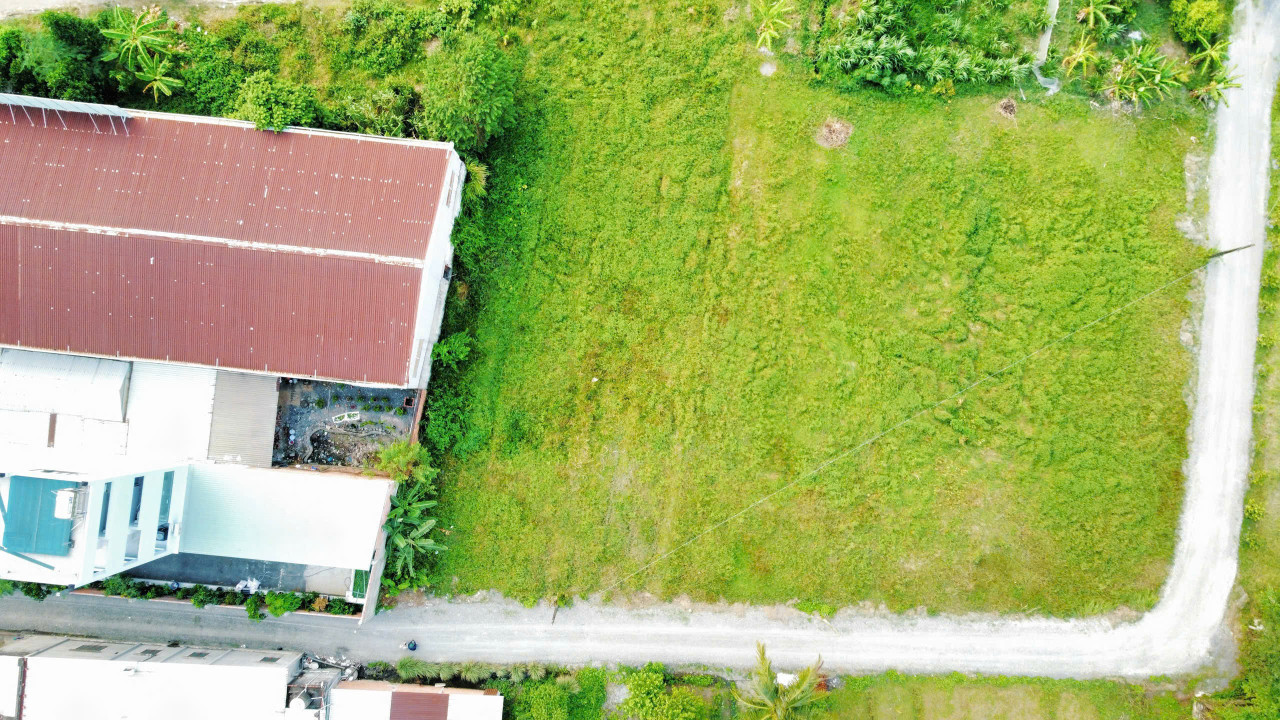 Bán đất 642m² giá 2.75 tỷ Xã Nhuận Đức