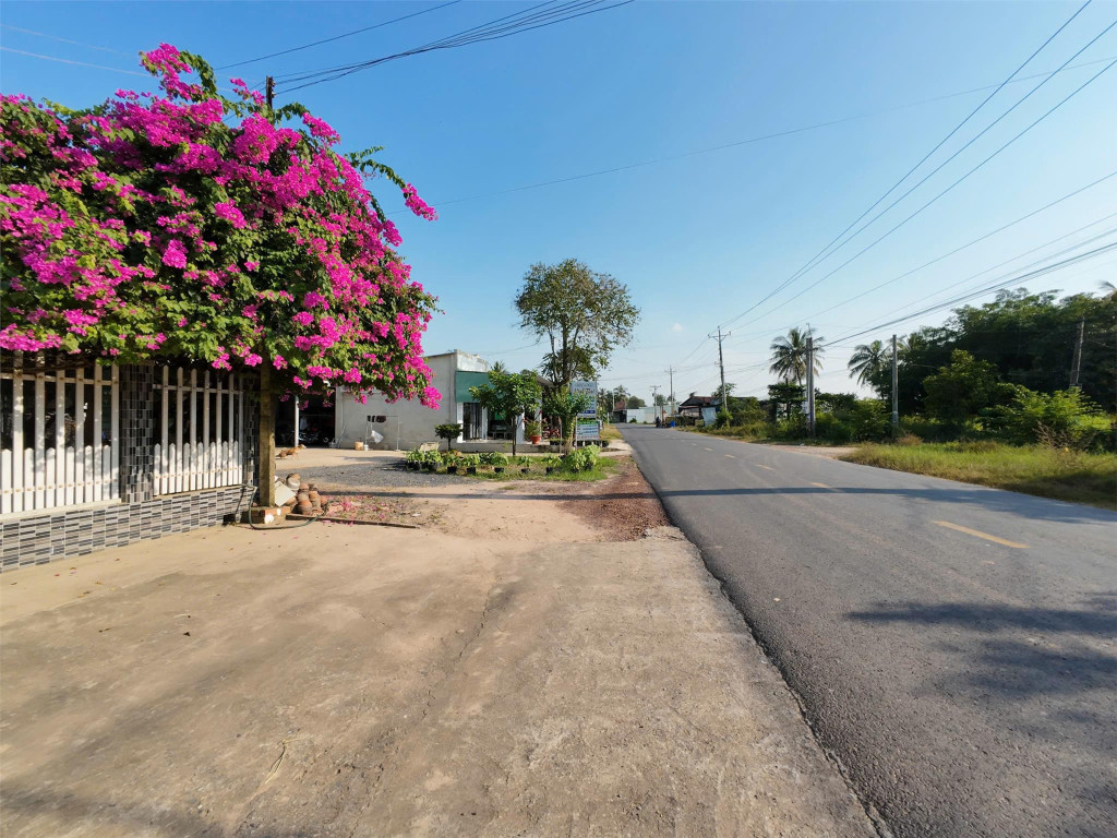 CHÍNH CHỦ CẦN BÁN NHANH lô đất 2 mặt tiền vị trí đẹp giá tốt tại huyện Châu Thành, tỉnh Tây Ninh