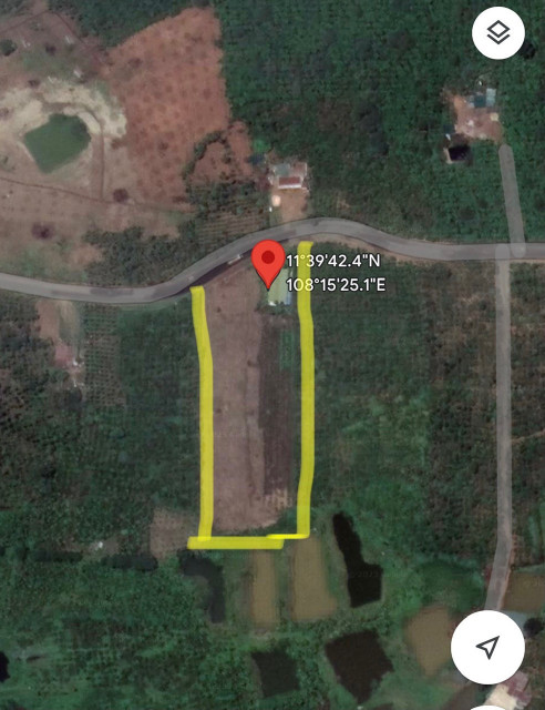 Khu đất thổ cư 7.950m2, chuyển được full thổ cư, có nhà xây, mặt tiền đường lớn. View đẹp. Giá 9 tỷ