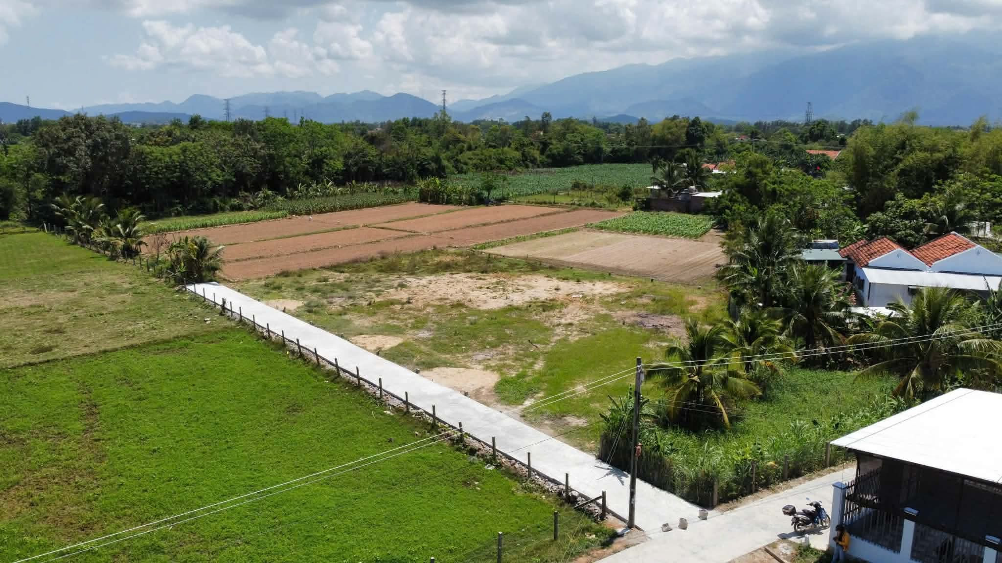 Còn 3 lô Xuân Hòa, Ninh Phụng gần trường cần bán