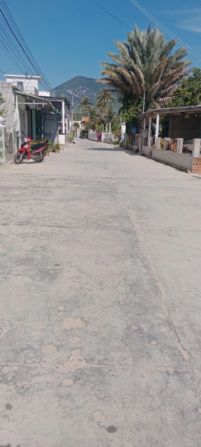 0763615365 Bán đất 345m² giá 3.7 tỷ tại Xã Ninh Vân Thị xã Ninh Hòa