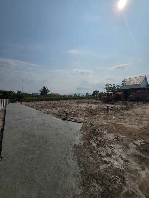 Zl202 0984648677 Bán đất 95,8m² ngang 5m giá 379 triệu tại Xã Ninh Xuân Thị xã Ninh Hòa