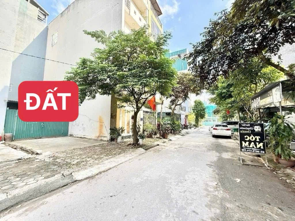 Cần tiền cắt lỗ trước tết 136m² full thổ cư ngang 5,6m giá 5.25 tỷ tại thôn 7  Xã Phú Cát trung tâm Hoà Lạc