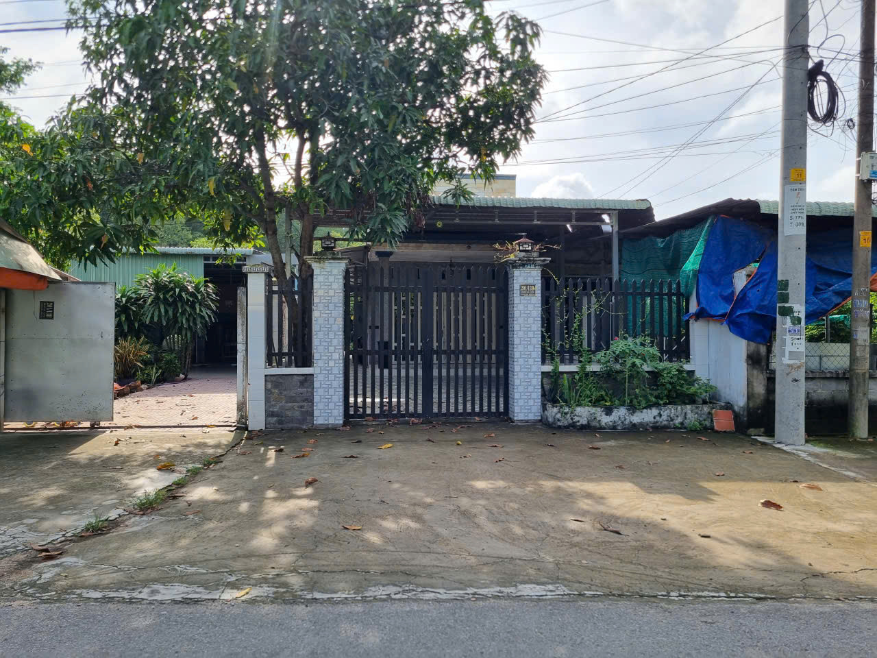 (L755) Nhà mặt tiền Bến Lội, xã Phú Hòa Đông, dt đất 442m2, giá 4 tỷ 450