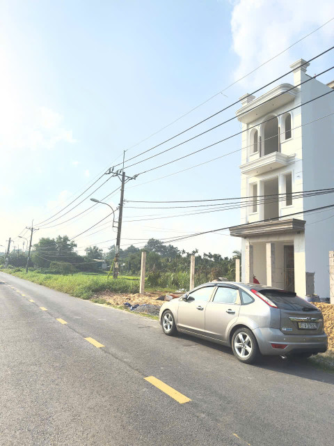 (S712) Đất mặt tiền Huỳnh Thị Bẳng, xã Phú Hòa Đông, dt 165m2, đất ở, giá 2 tỷ