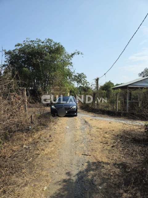 (L463) Đất 1/ đường Nhuận Đức, xã Phú Hòa Đông, DT 576m2, thổ cư 300m2, chỉ 3 tỷ 500