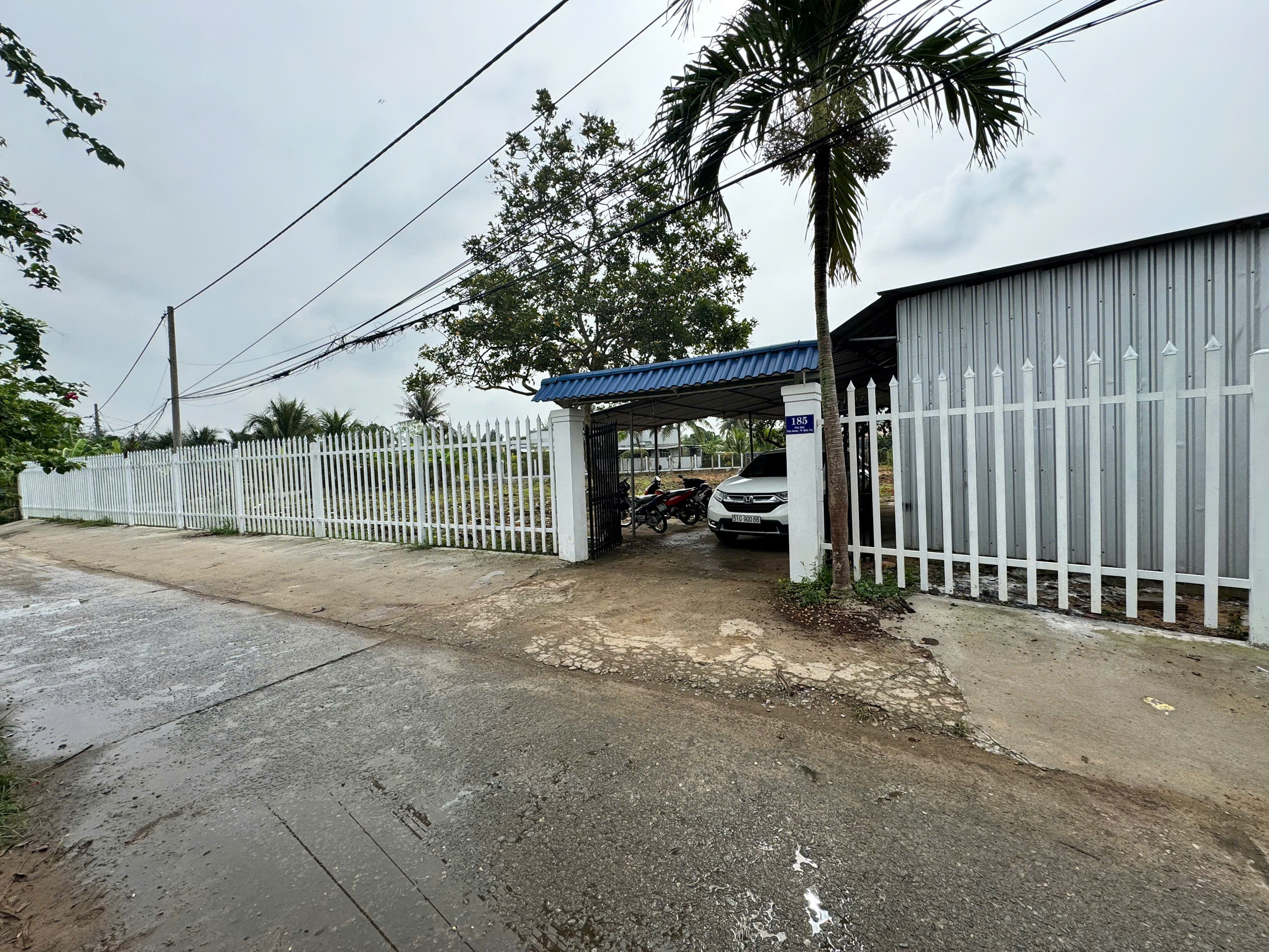 Bán hoặc cho thuê 3610m2 đất 2 mặt tiền tại P.Phú Khương,Vĩnh Long(mới)