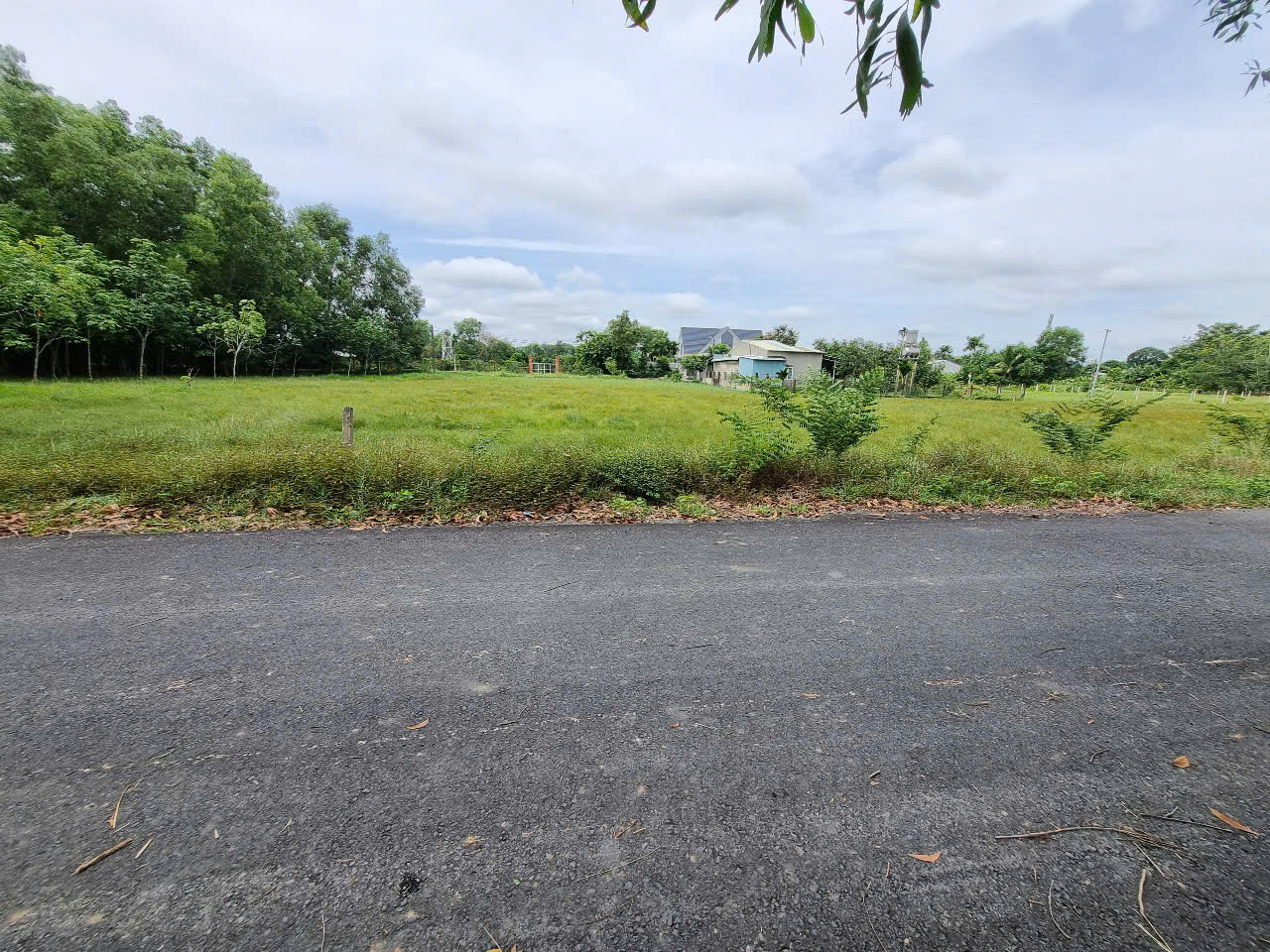 (L708) Đất 1/ Tỉnh Lộ 15 ( mặt tiền Phạm Thị Gắng), xã Phú Mỹ Hưng, dt 766m2, giá 3 tỷ