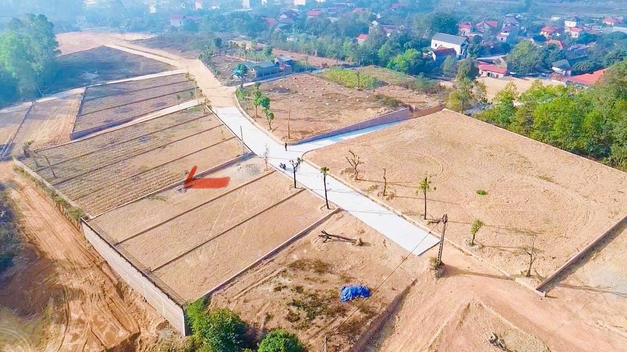 Chính chủ bán lô đất diện tích 232,1 m2 tại Phú Sơn, Ba Vì, Hà Nội