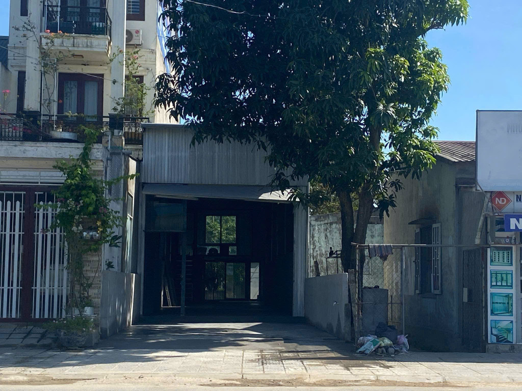 📌 CHO THUÊ KHO RỘNG 150M² – CUỐI ĐƯỜNG PHẠM VĂN ĐỒNG – TP HUẾ