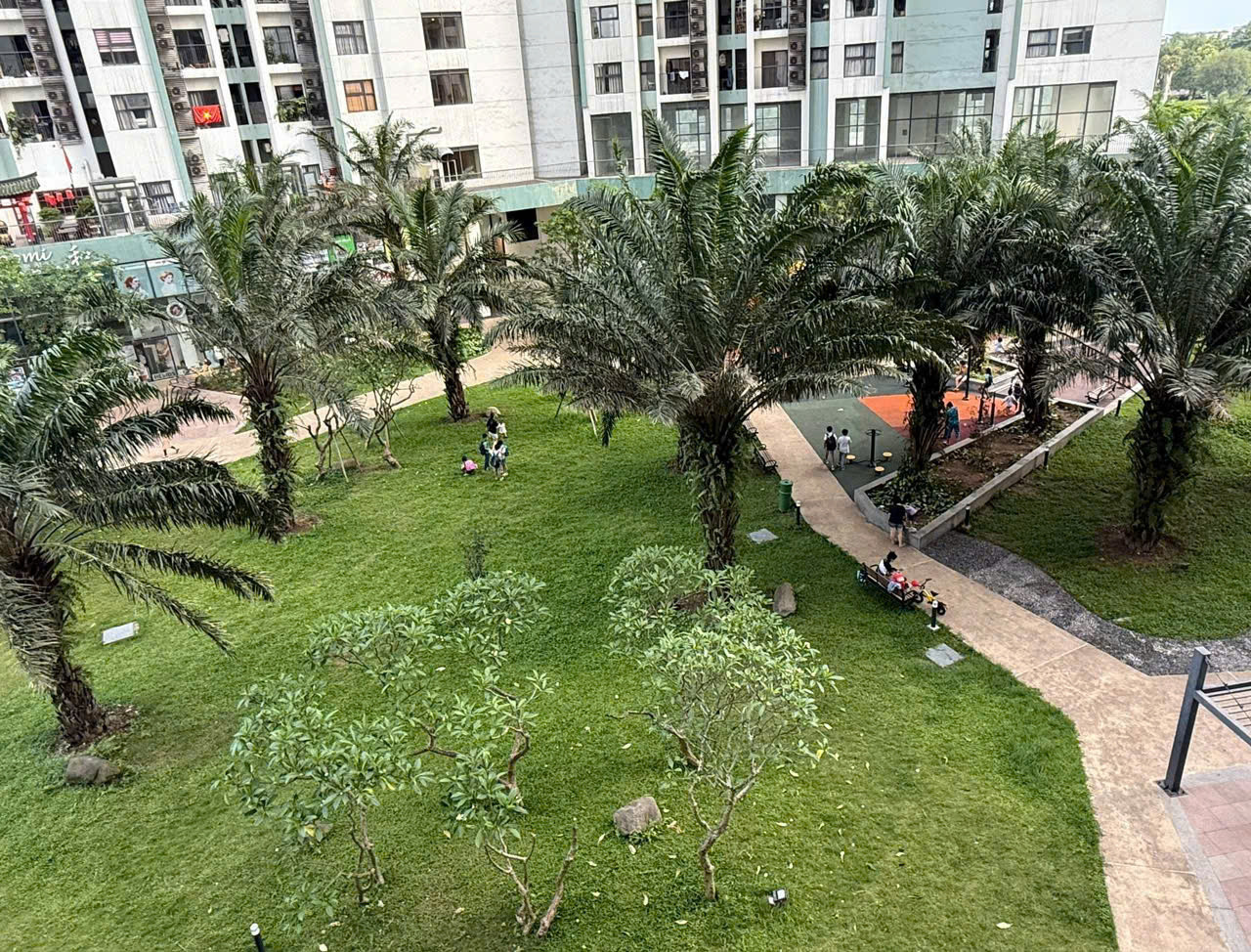 CHÍNH CHỦ CHO THUÊ Căn hộ tầng 3 tòa lake 1 ecopark Ở  XÃ PHỤNG CÔNG- H.VĂN GIANG- HƯNG YÊN