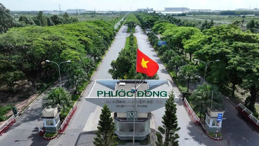 Bán nhà Phố Khu dân cư Thuận Lợi KCN Phước Đông, huyện Gò Dầu, Tây Ninh.