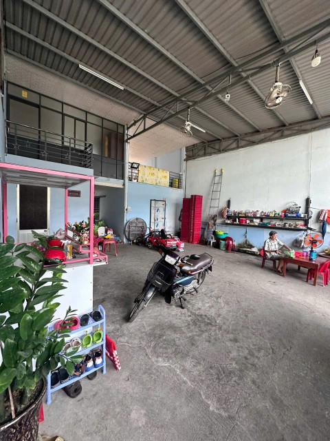Bán Đất Tặng Nhà Gần Biển, Ngay Khu Tái Đinh Cư Hòn Rớ 1 Nha Trang