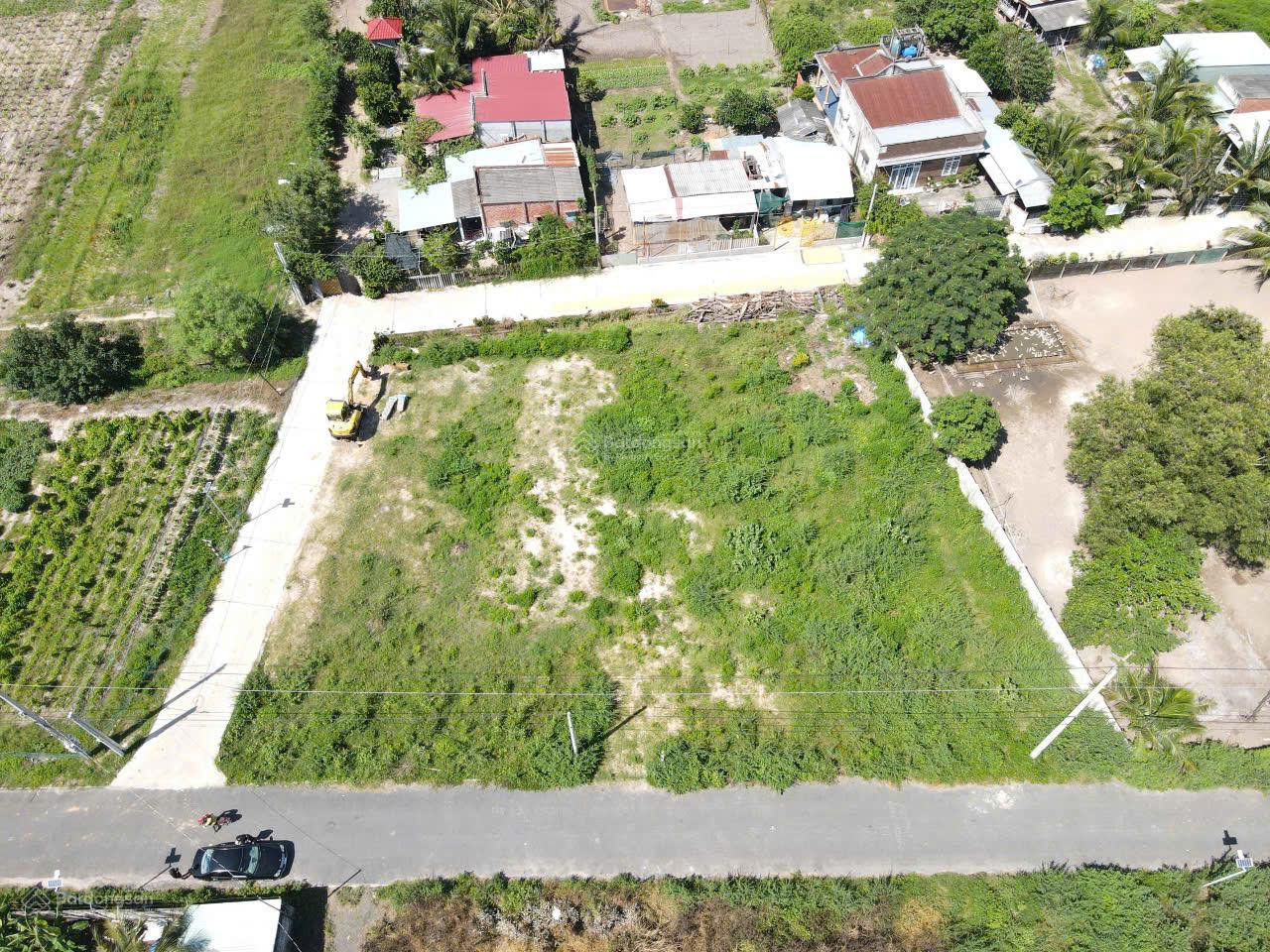 Bán đất 1404m² ngang 50m giá 7 tỷ Xã Phước Hải