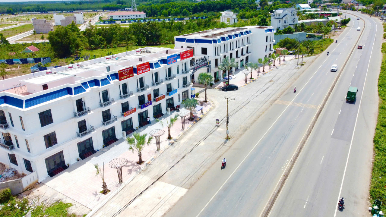 BÁN ĐẤT BÌNH DƯƠNG, MẶT TIỀN ĐT 741- GIÁ CHỈ 980 TRIỆU/NỀN