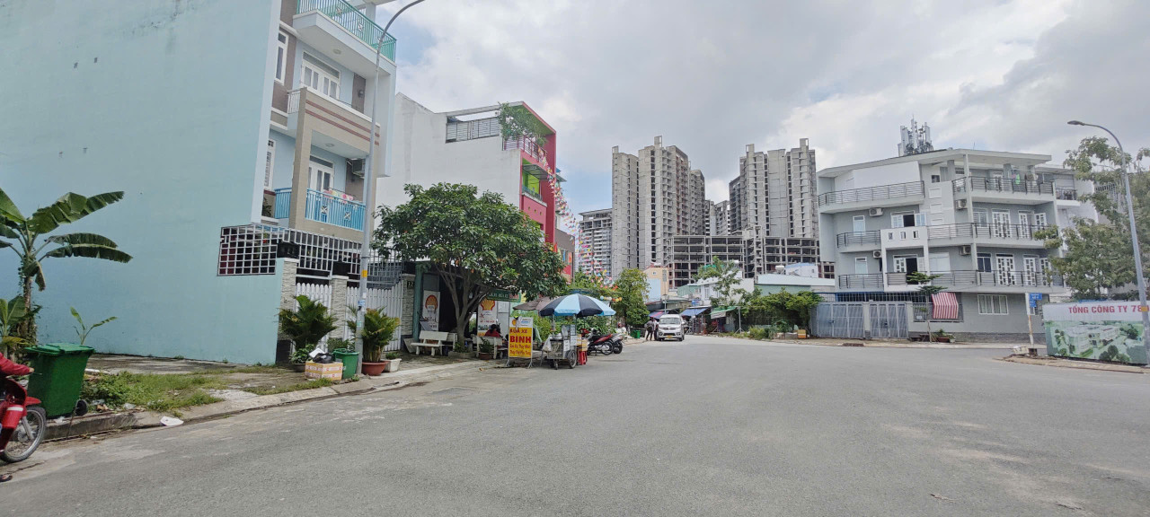 Bán đất KDC Sadeco Phước Kiển 5x20 sổ hồng vị trí kinh doanh