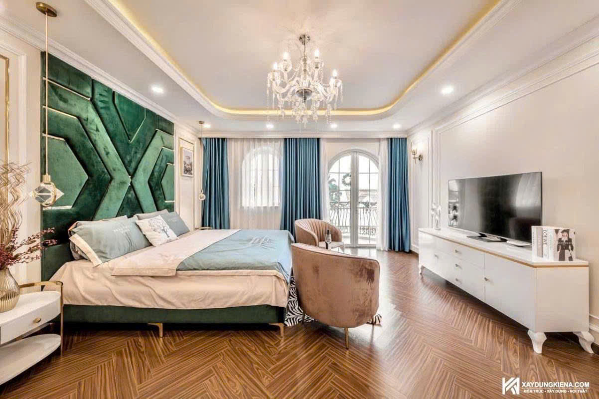 Nhà thiết kế kiểu Biệt thự Kiến trúc Tân Cổ Điển,Tổng 5 phòng ngủ, 6 wc.có thang máy