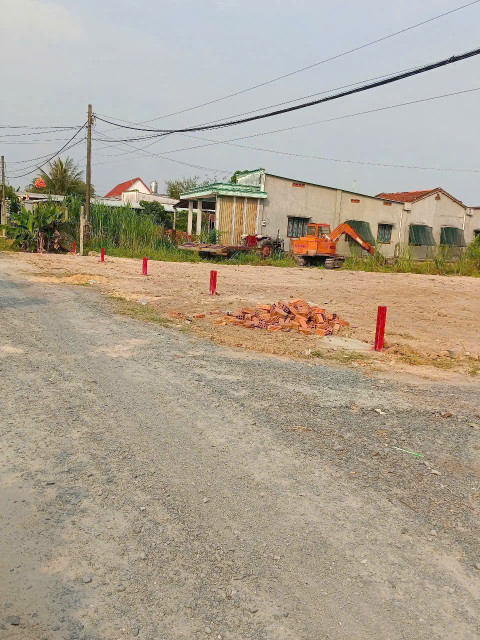 (S657) Đất xã Phước Thạnh, dt 105m2, full thổ, đất ở hiện hữu, chỉ 1 tỷ 300