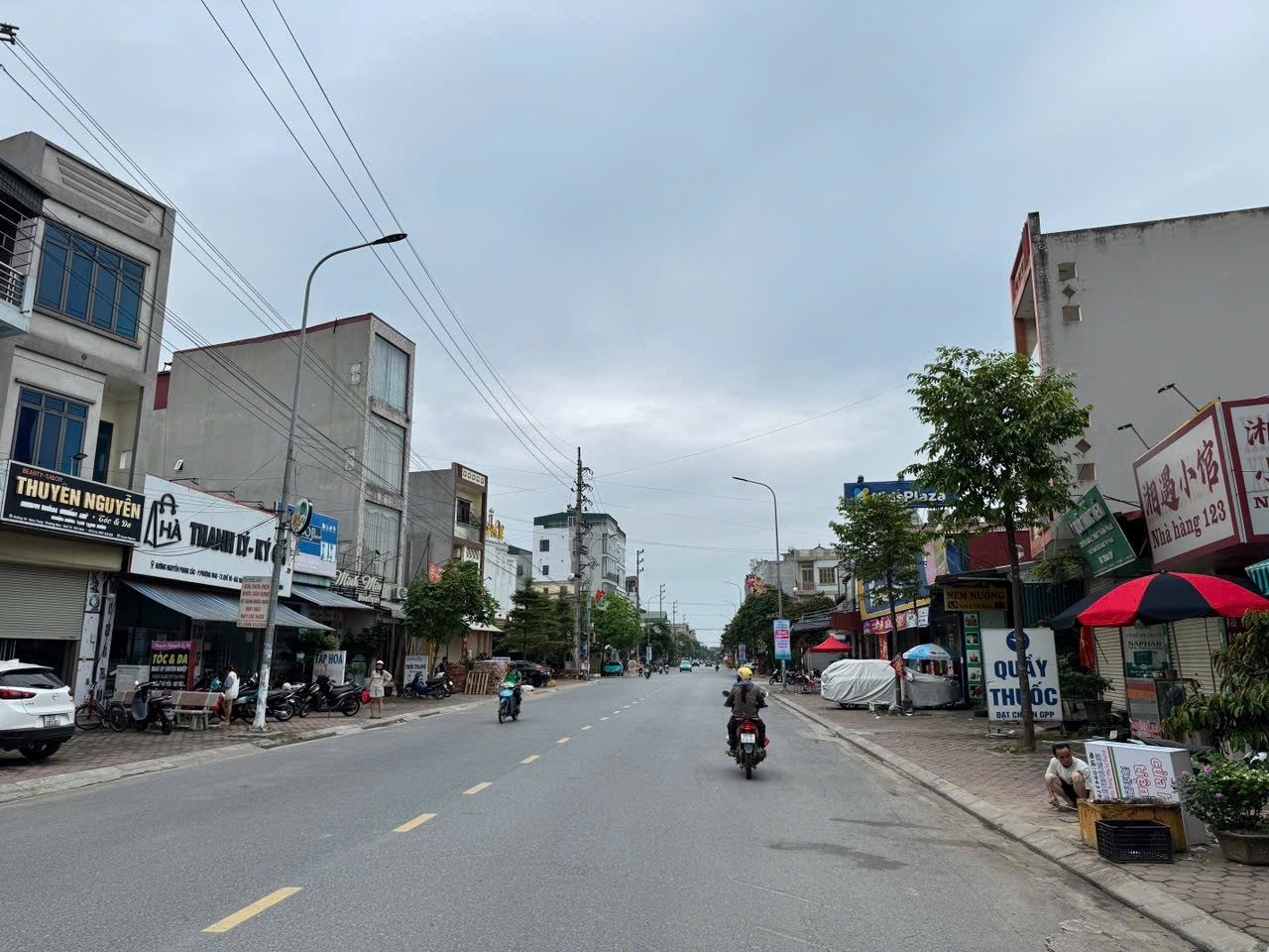 BÁN ĐẤT TẶNG NHÀ 3 TẦNG KINH DOANH ĐƯỜNG 24 PHƯỢNG MAO