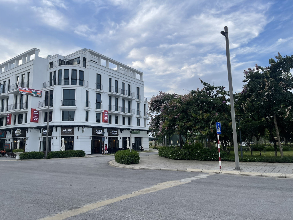 SHOPHOUSE BIỂN SẦM SƠN. SỔ LÂU DÀI. NƠI BÙNG NỔ VỀ DU LỊCH BIỂN. LH: 0966 343 969