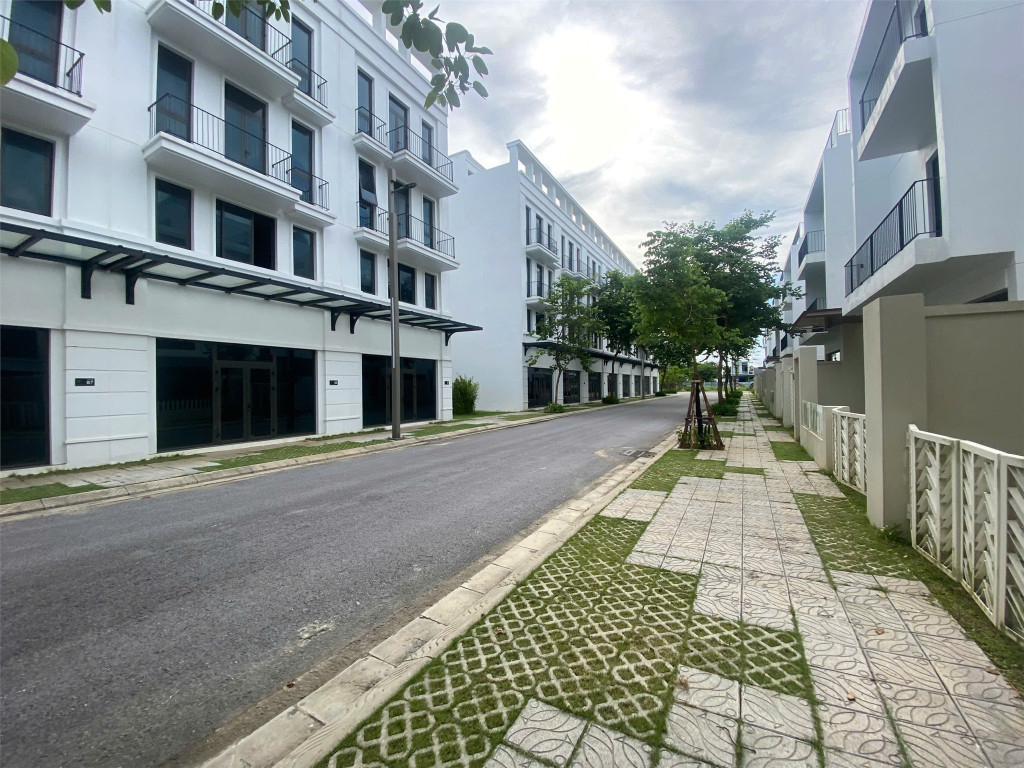 SHOPHOUSE VLASTA SẦM SƠN. SỔ LÂU DÀI – GIÁ TỪ 6 TỶ!. LH: 0966 343 969