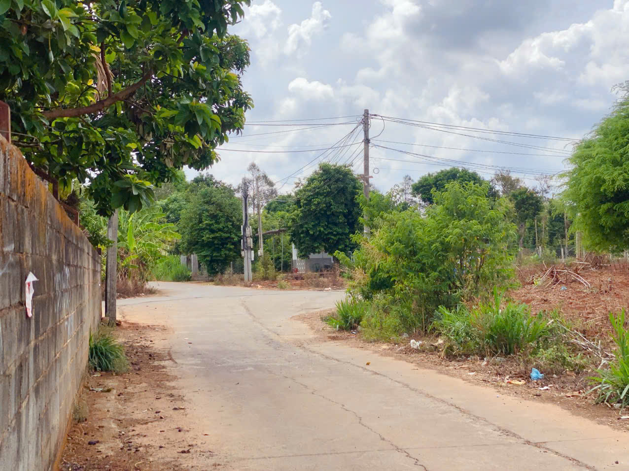 Bán đất 106.6m² ngang 5m giá 1.05 tỷ Xã Quảng Phú