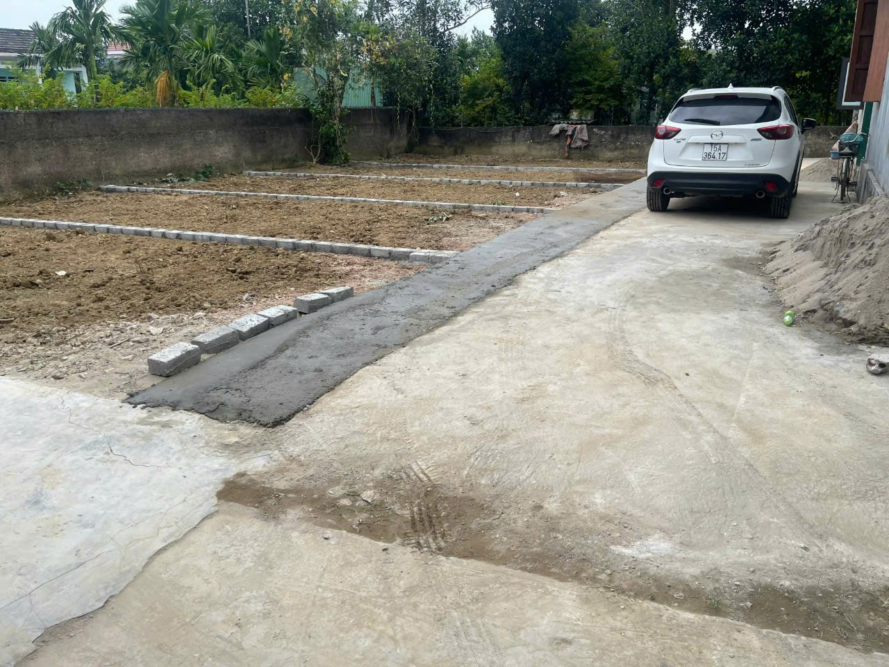Chủ cần tiền bán nhanh lô đất tại xã quảng thanh Thủy Nguyên 64m ngang 5 chỉ hơn 500triệu tí liên hệ em ngay để biêt thêm thông tin. Zalo 0382341632