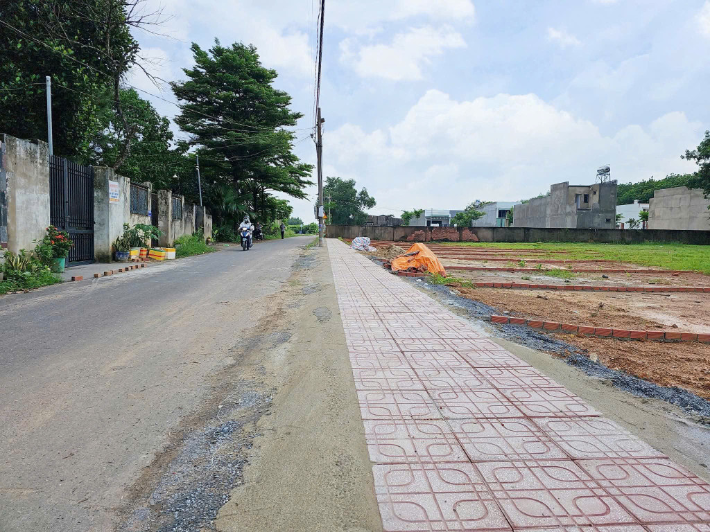 Bán đất xã Quảng Tiến, ngay tổng kho miền Đông 620ha, đường nhựa thông thoáng
