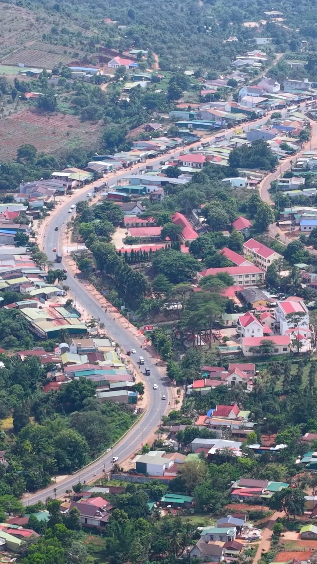 Bán đất 3000m² ngang 30m giá 1.1 tỷ tại Xã Quảng Tín