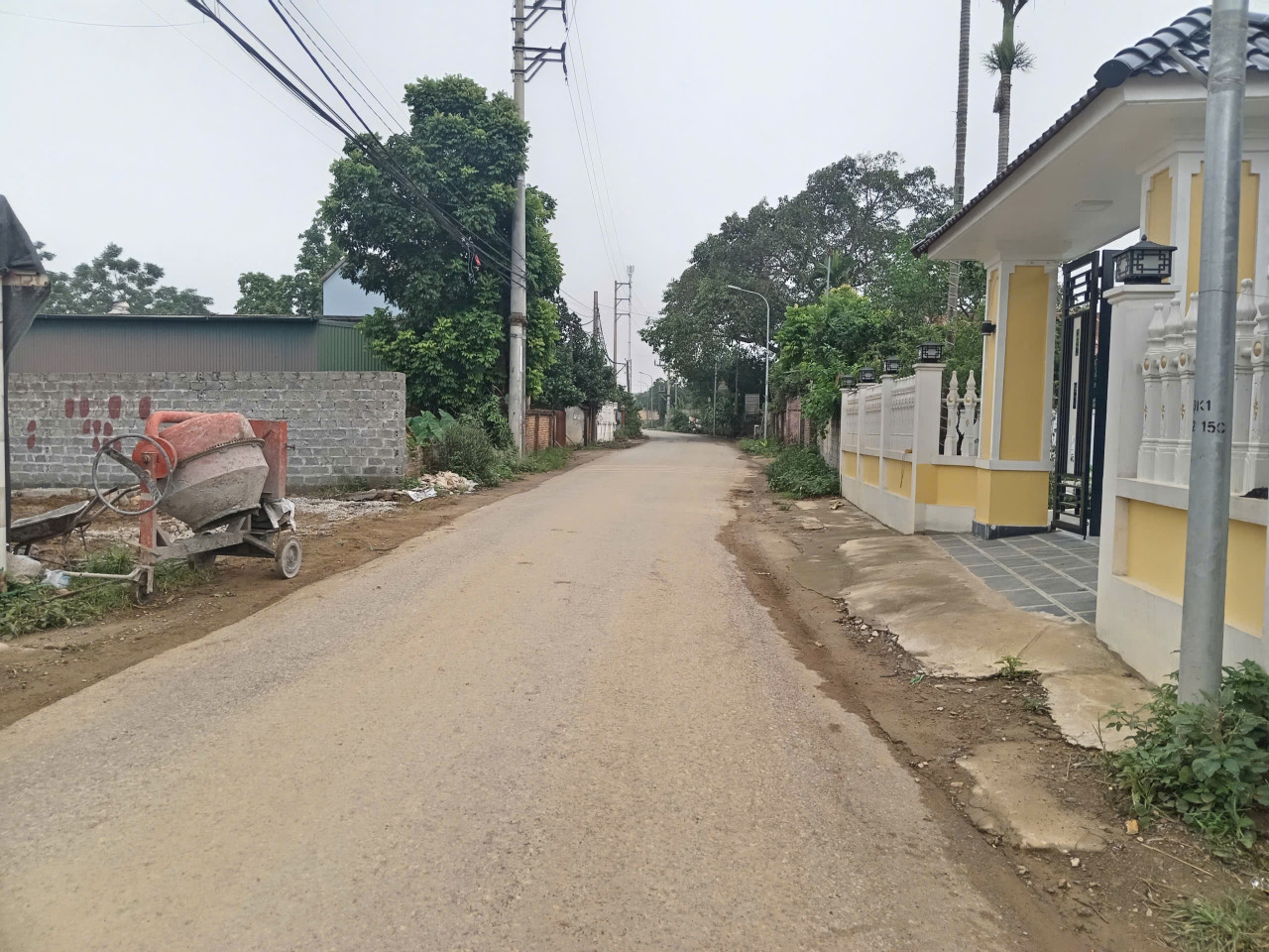 Bán 143m2 mặt trục chính Yên Thái _ Đông Yên, Quốc Oai