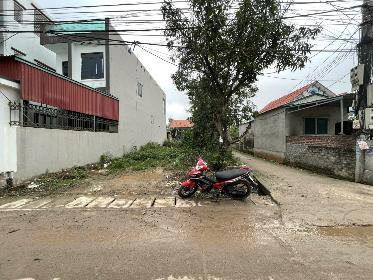 Ô góc trục chính thôn 9 Sông Khoai