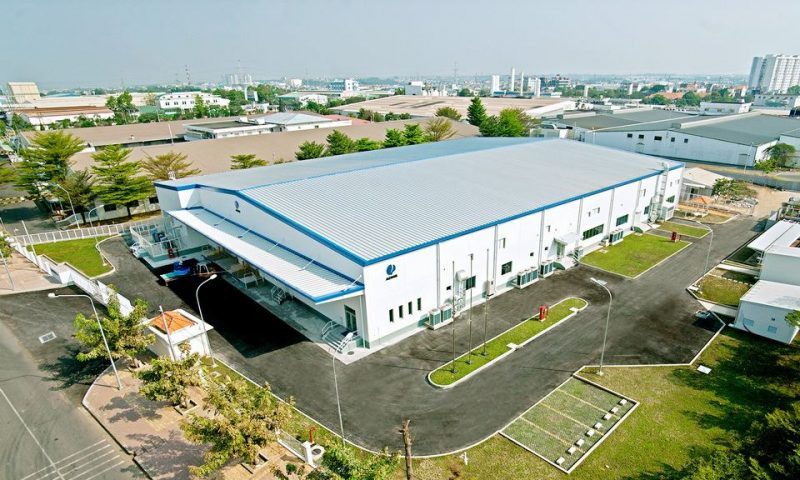 Cho thuê xưởng 2500m2 Khu Công Nghiệp Long Khánh. Đồng Nai. Giá chỉ 2,8usd