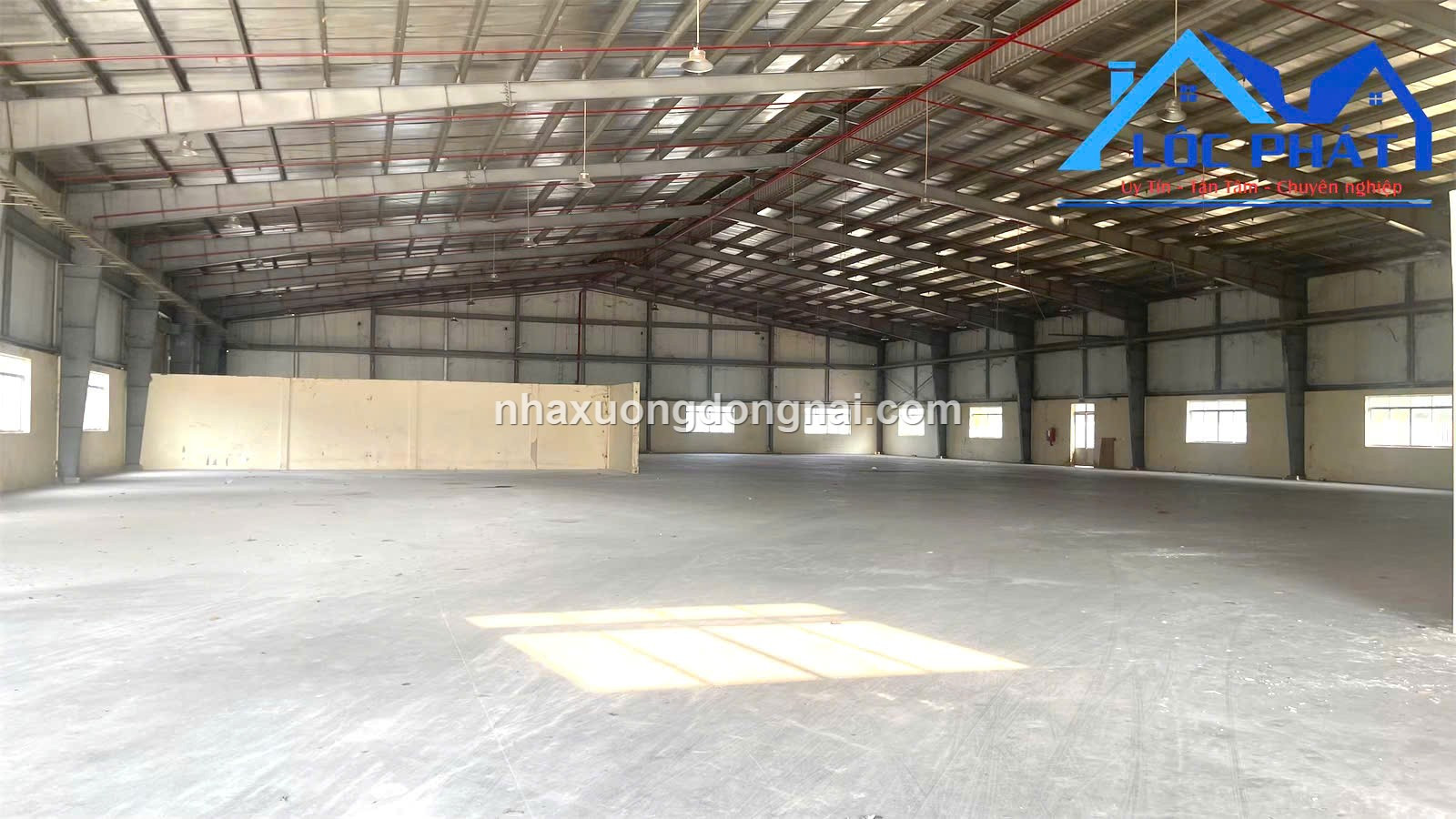 Cho thuê nhà xưởng 2434m2 KCN Long Khánh, Đồng Nai