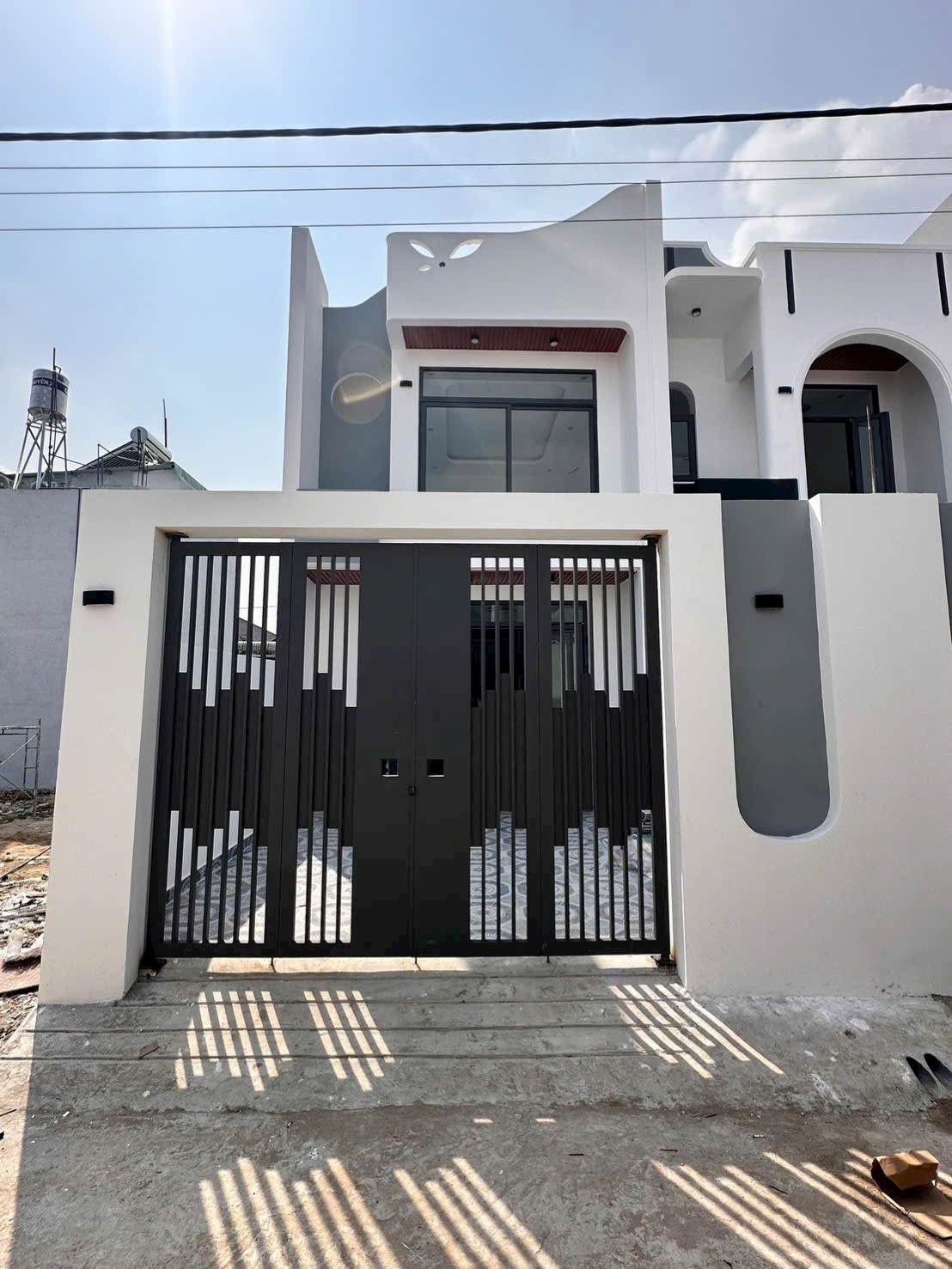 Bán căn nhà trệt lầu chợ Tân Bình gần ngã tư bến cá, phường Tân Triều, Thanh Toán 500tr nhận nhà
