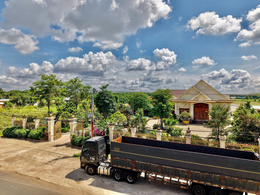 Bán đất 1516.3m² ngang 10m giá 1.8 tỷ Xã Tân Đông