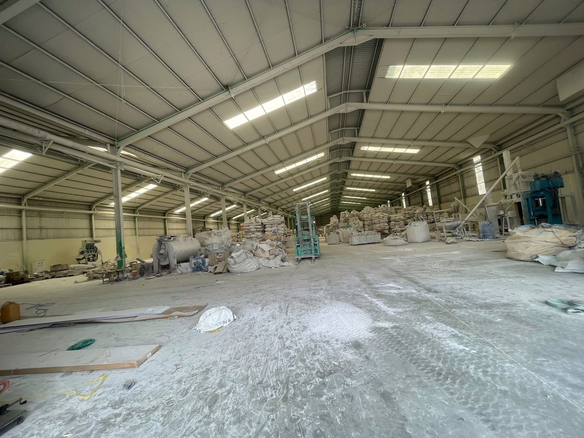 Cho thuê Kho, nhà xưởng 5000m² giá 200 triệu/ tháng tại  Vĩnh Long Vĩnh Long
