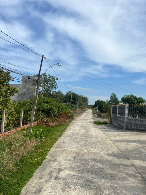 Đất Chính chủ cần bán e