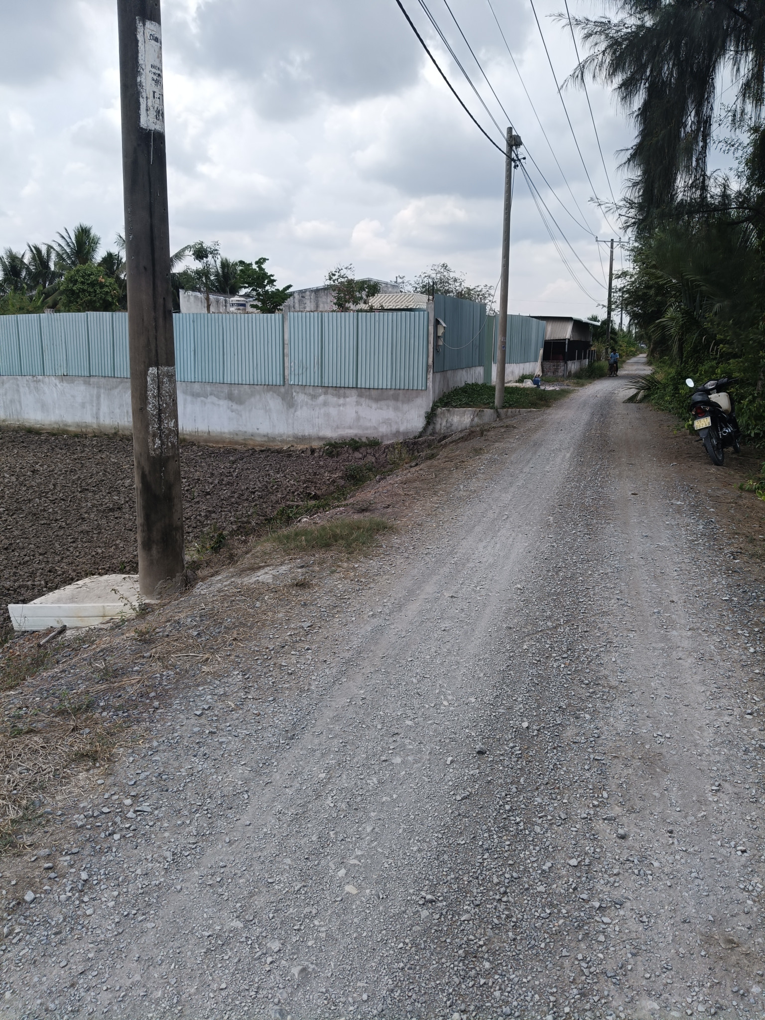 Bán đất 2100m² 9 tỷ tại Xã Tân Nhựt Huyện Bình Chánh