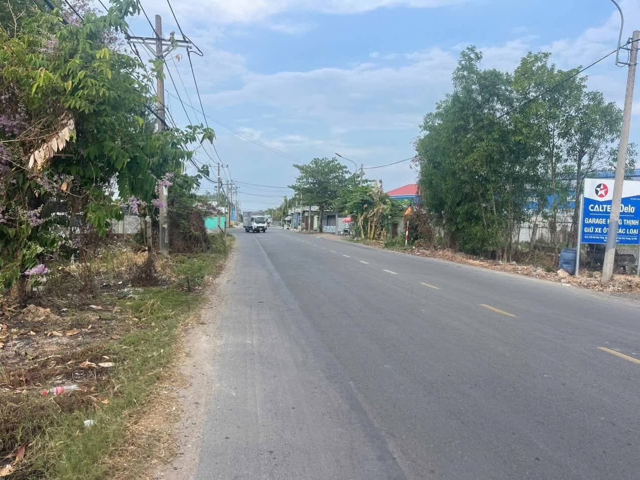 Bán đất mặt tiền kinh doanh buôn bán MT đường Hồ Văn Tắng xã Tân Phú Trung Củ Chi TPHCM, DT: 10x35,5m.