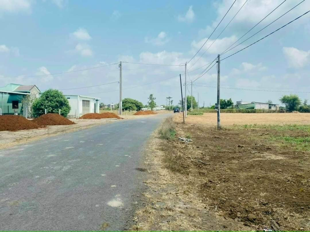 Bán đất 200m² 220 triệu tại Xã Tân Quan Huyện Hớn Quản