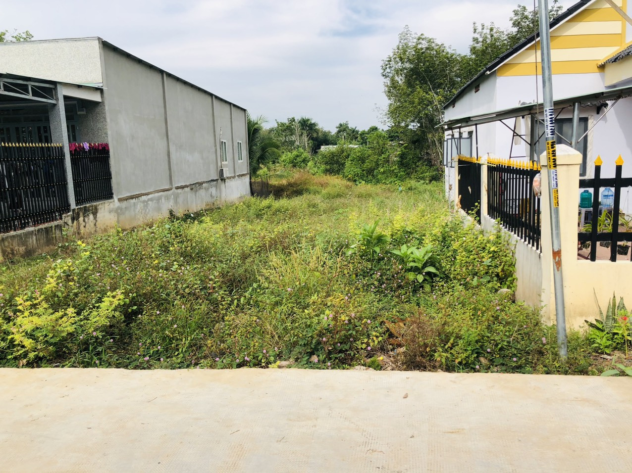 Bán đất 200m² ngang 5m giá 390 triệu tại Xã Tân Quan Huyện Hớn Quản