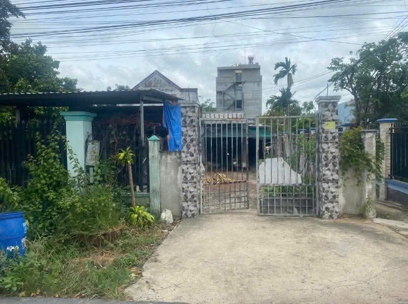 (L612) Bán nhà Đường số 5, xã Tân Thạnh Tây, dt 122m2, giá 3 tỷ